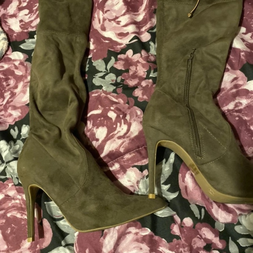 Military green boots